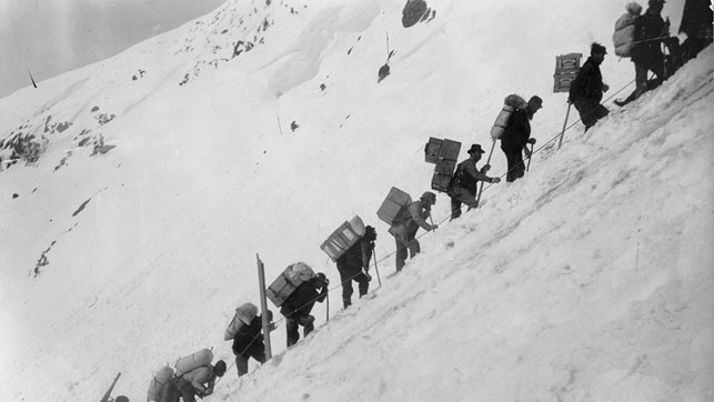 Hegg' s Chilkoot Pass photos inspired Charlie Chaplin. Courtesy Library and Archives Canada