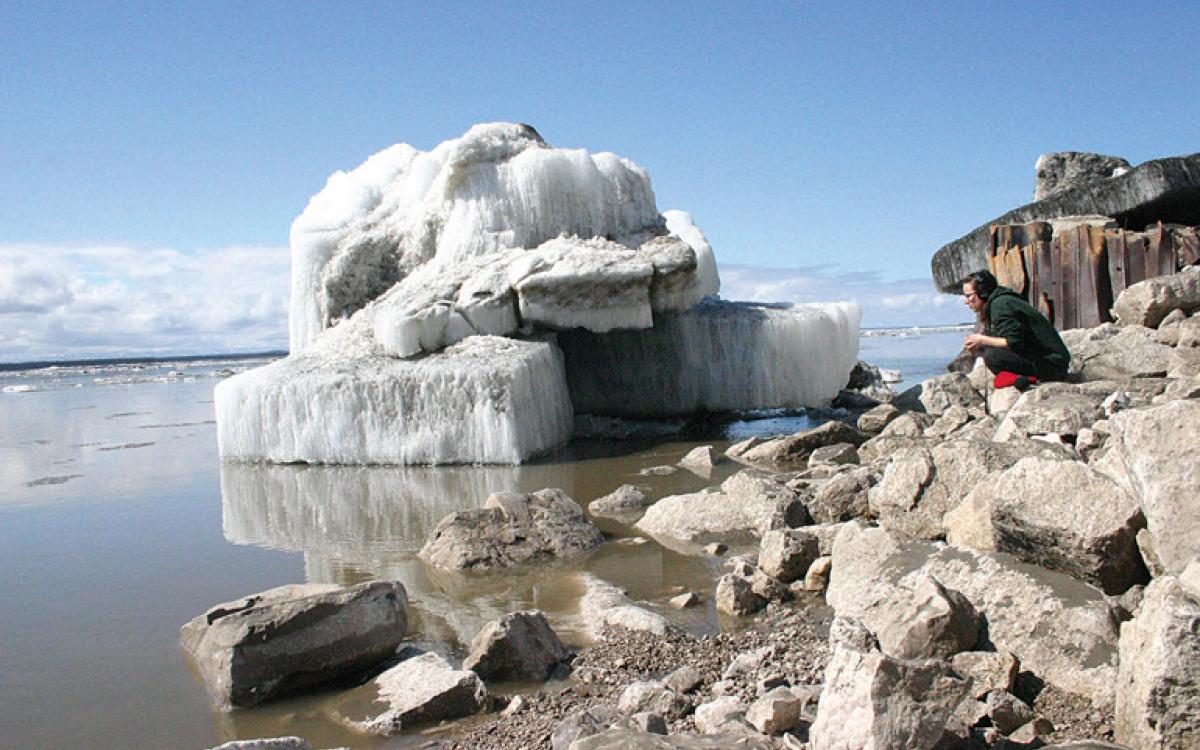 Carmen Braden captures nature with her recorder, absorbs it through her headphones, processes it into music and exports it through her piano. Photo: Bill Braden