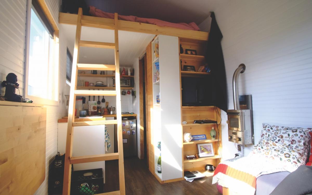 An inside look at Charlotte Morritt-Jacobs' tiny house