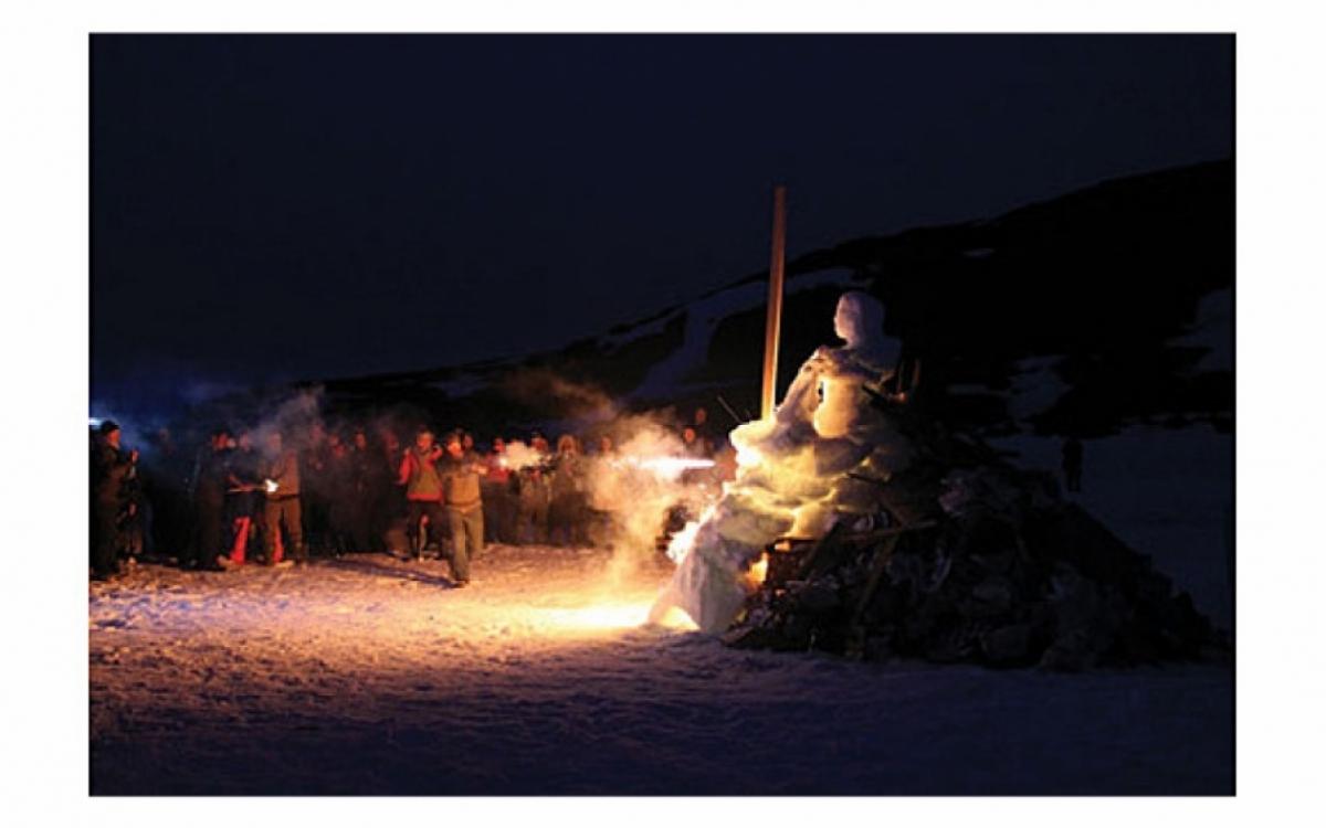 FIRING UP YURT FEST. PHOTO BY SARAH STATHAM