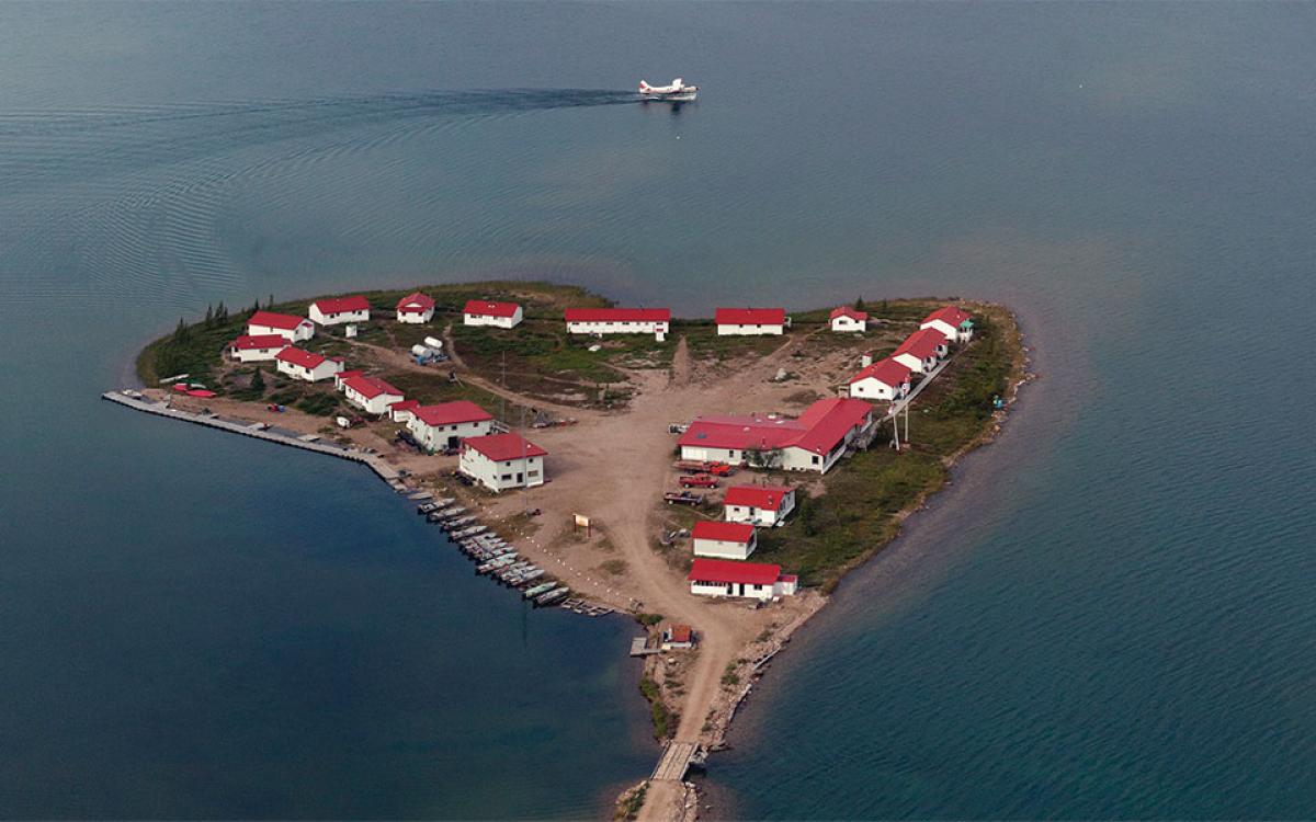 hannah eden/nwt tourism