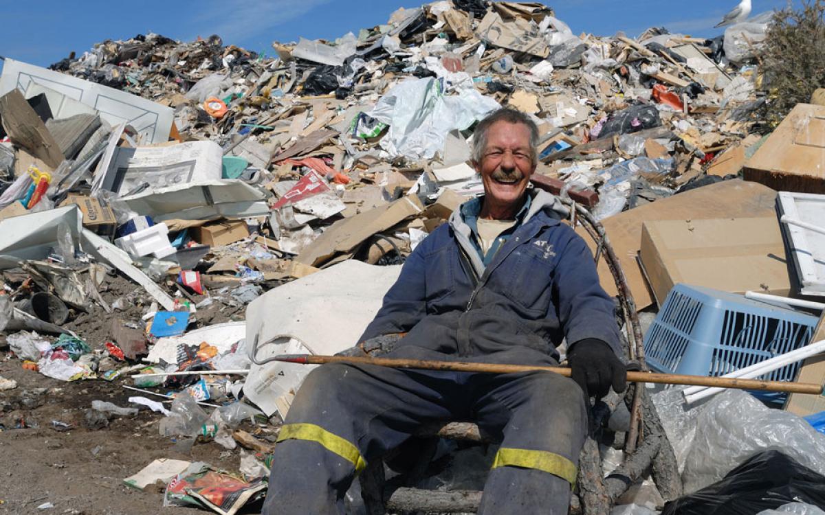 Long-time resident-picker Al Shearing finds a seat and takes a break from rummaging at the Yellowknife dump. All photos courtesy Amy C. Elliott