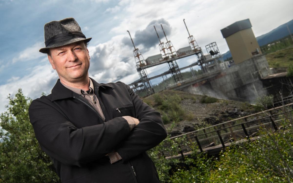 PHOTO BY CATHIE ARCHBOULD