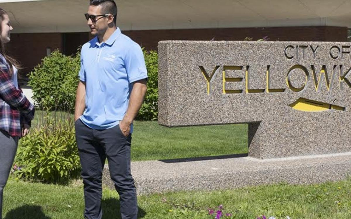 "Is that Jordin Tootoo?!"