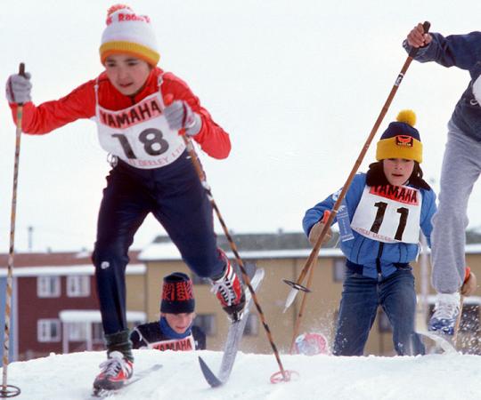 TESSA MACINTOSH/NWT ARCHIVES G-1995-001-:5953