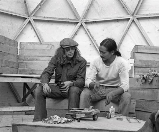 Abraham Anghik Ruben (r) with Bob Carpenter, circa 1977. Photo: Fran Hurcomb